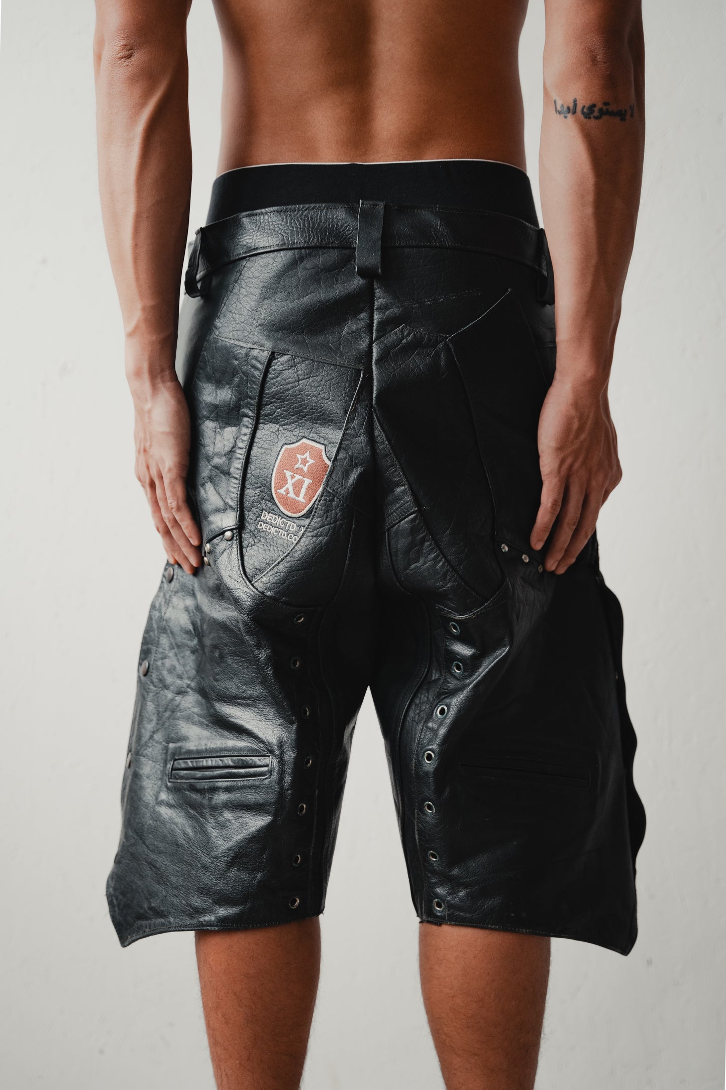 leather waistcoat jhorts