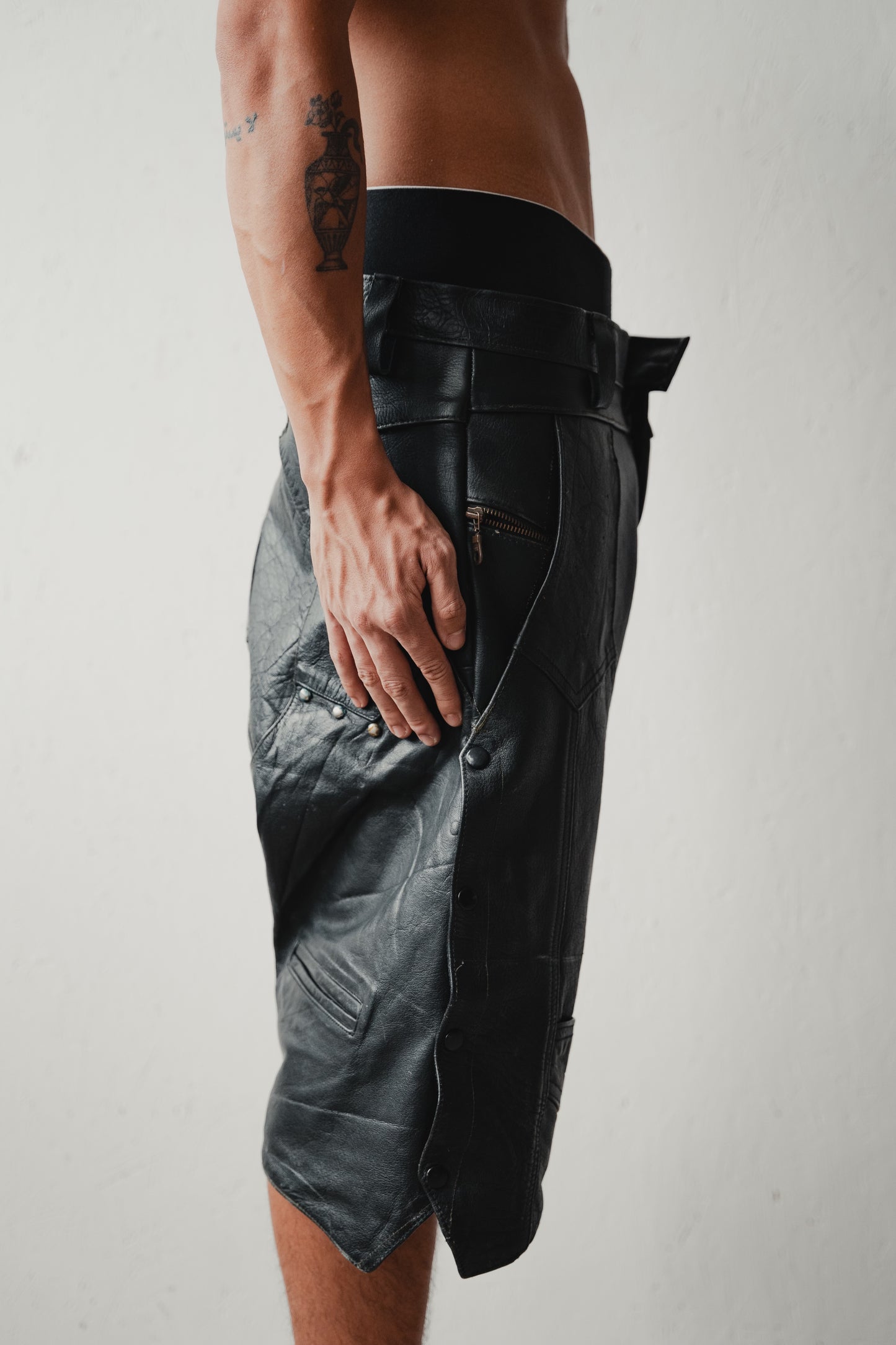 leather waistcoat jhorts