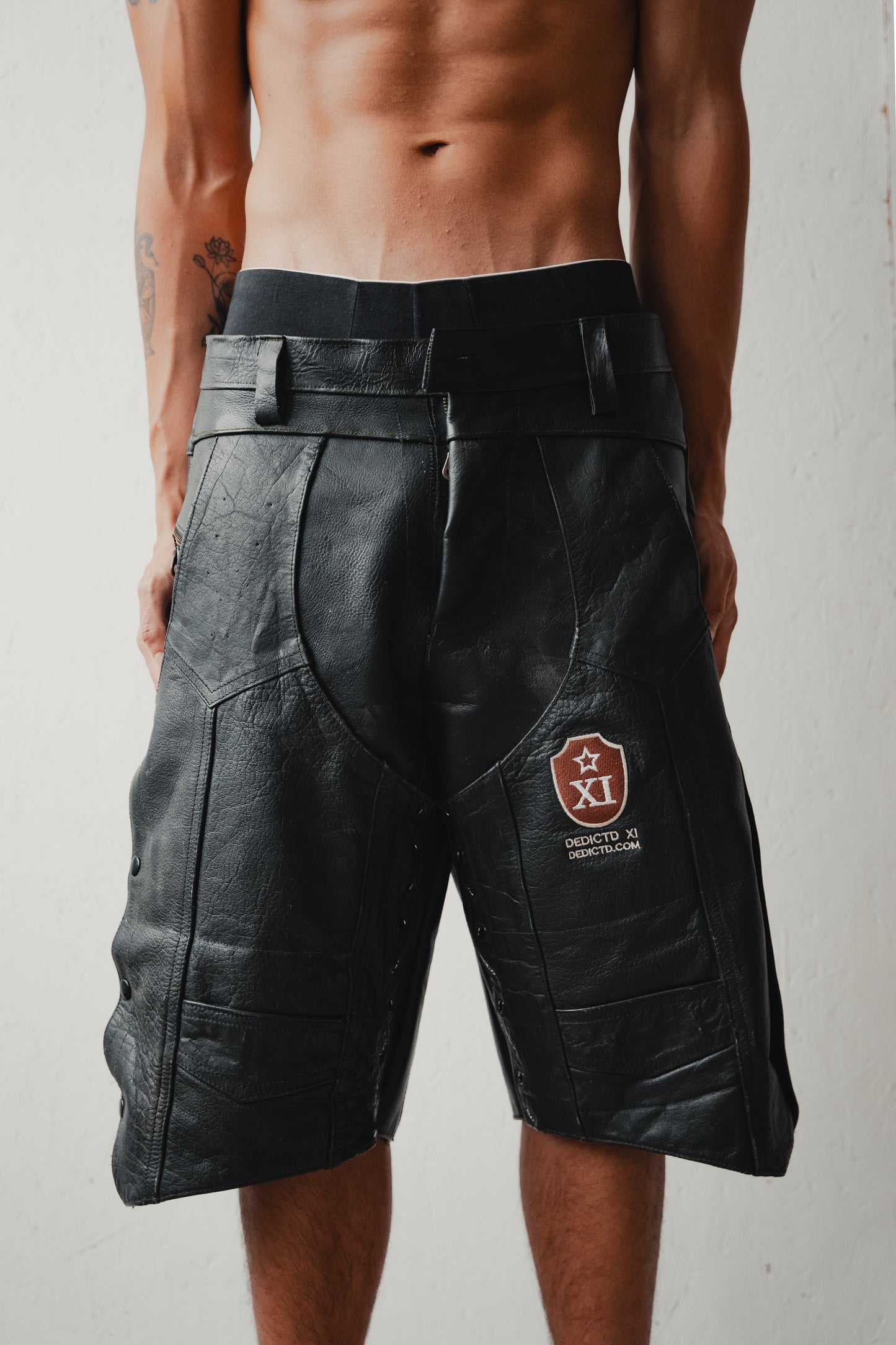 leather waistcoat jhorts